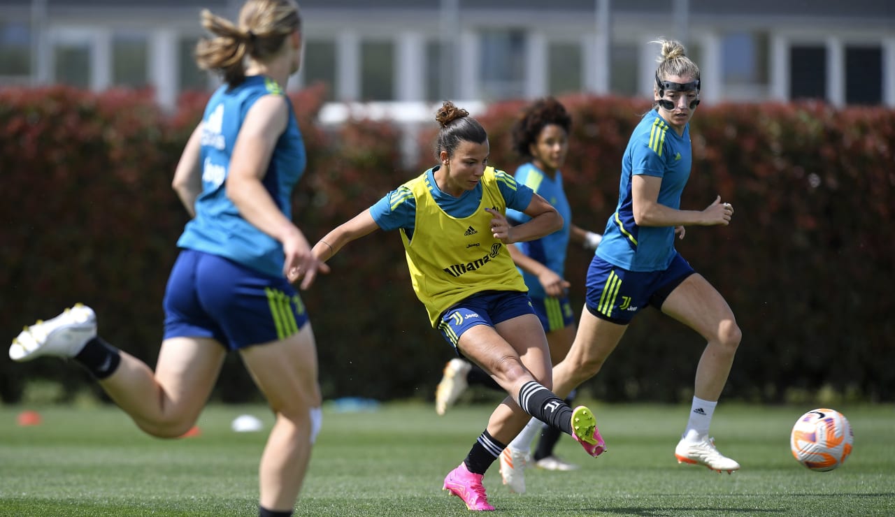 Juventus Women training 14-04-2023 7