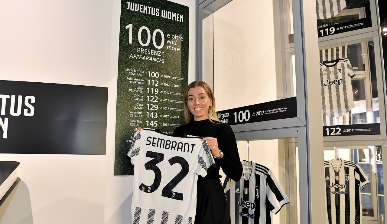Linda Sembrant allo Juventus Museum 4