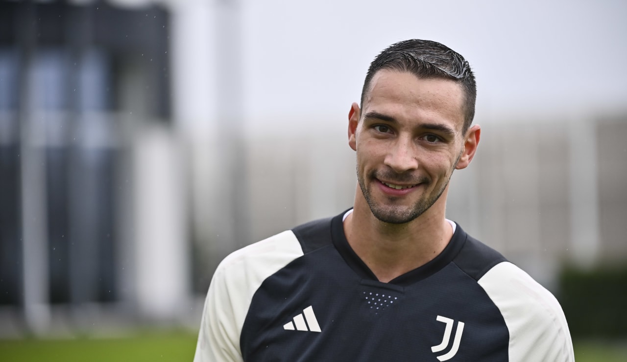 De Sciglio Training  12