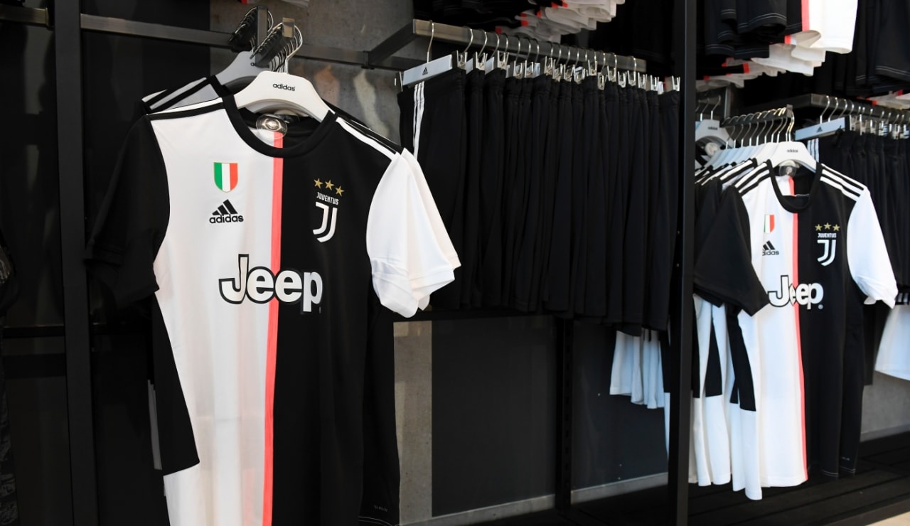 storetorino04.jpg