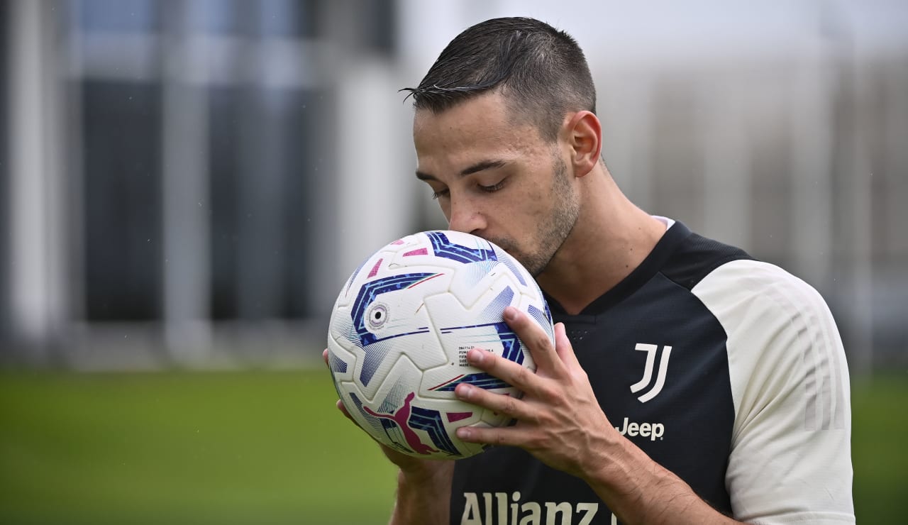 De Sciglio Training  13
