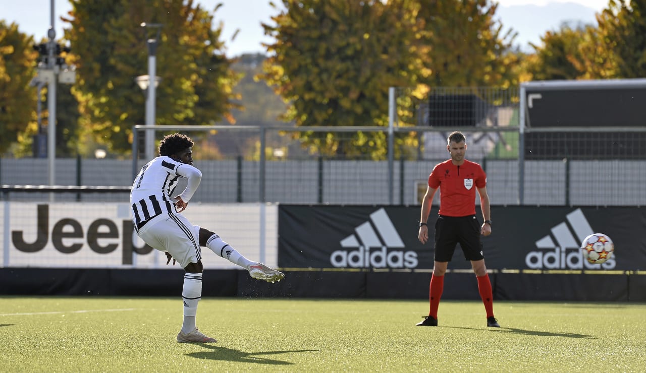 juventus zenit uyl14