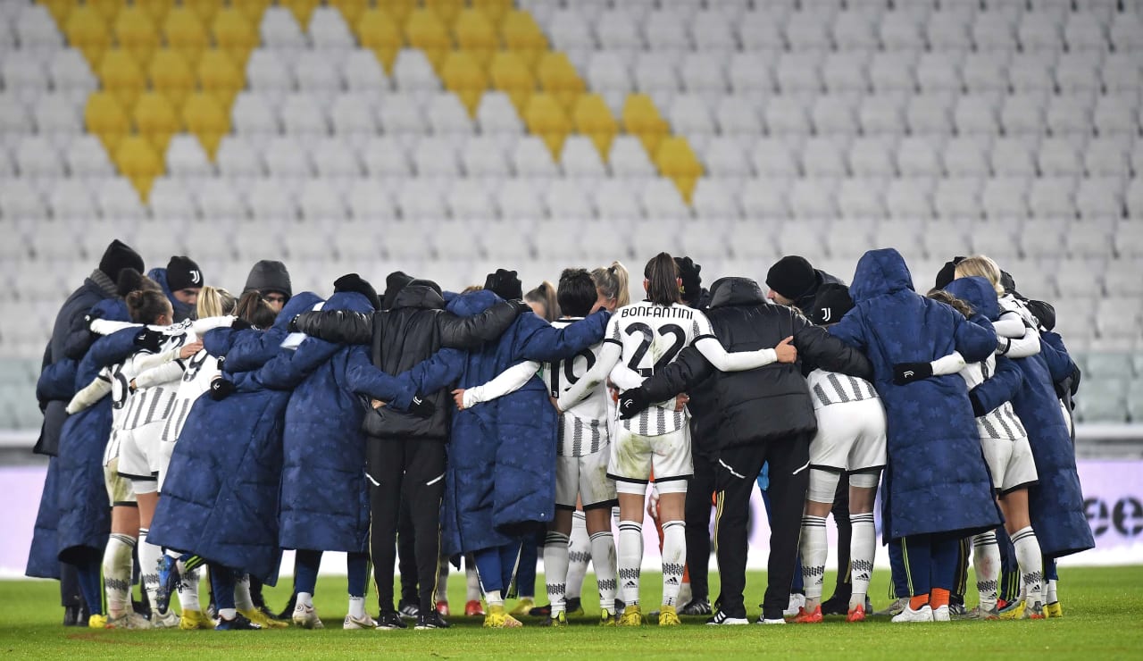 women juventus vs zurich uwcl 8