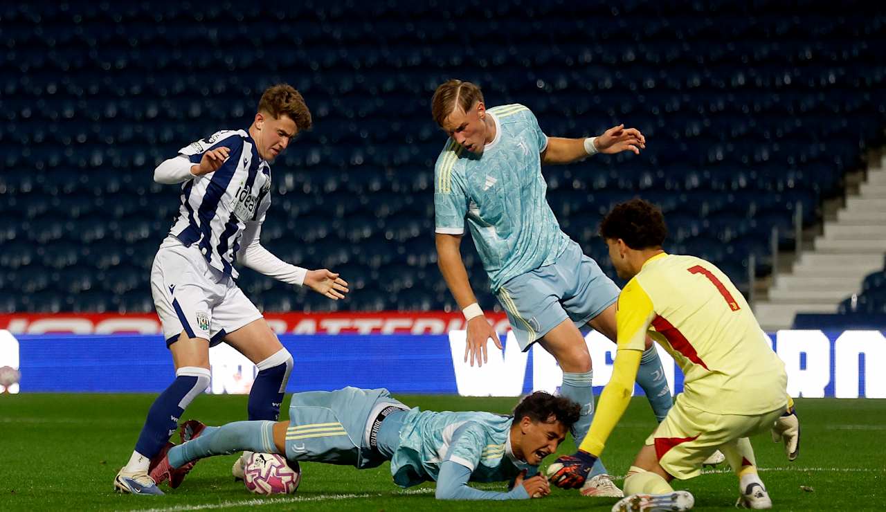 AF_026_WestBrom_v_Juventus_EXP-2760181