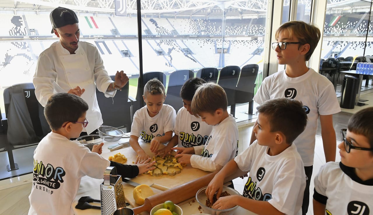 junior kitchen 4