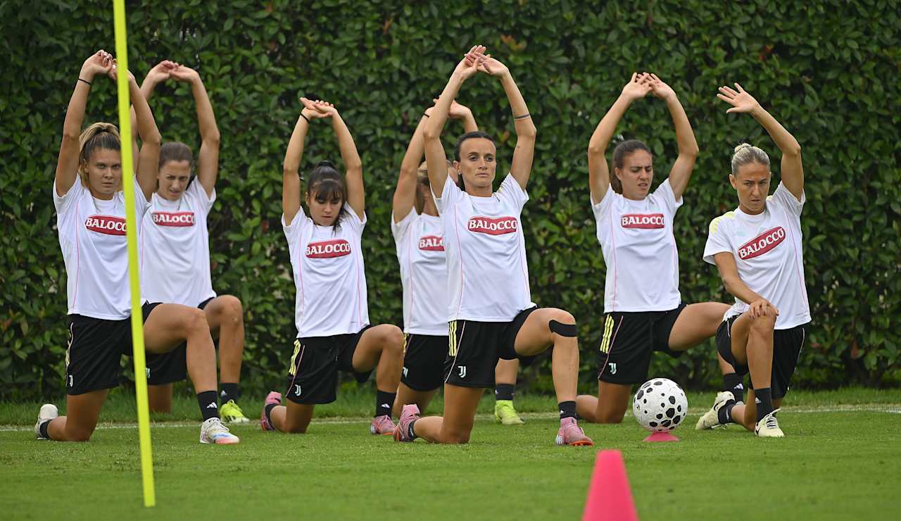 women-training-1109-04