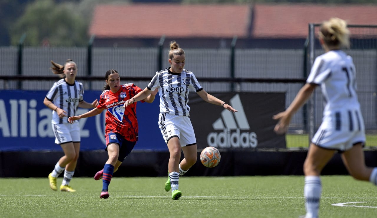 U19W JUVE OL 10