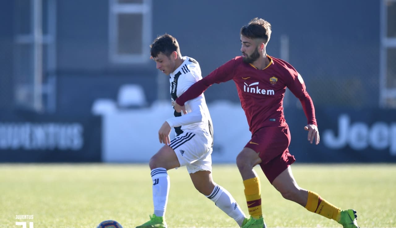 2_u19jroma02.jpg