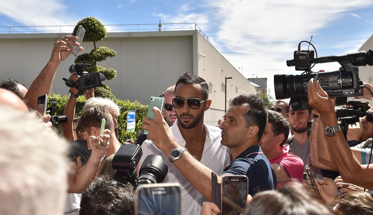 benatia006.jpg