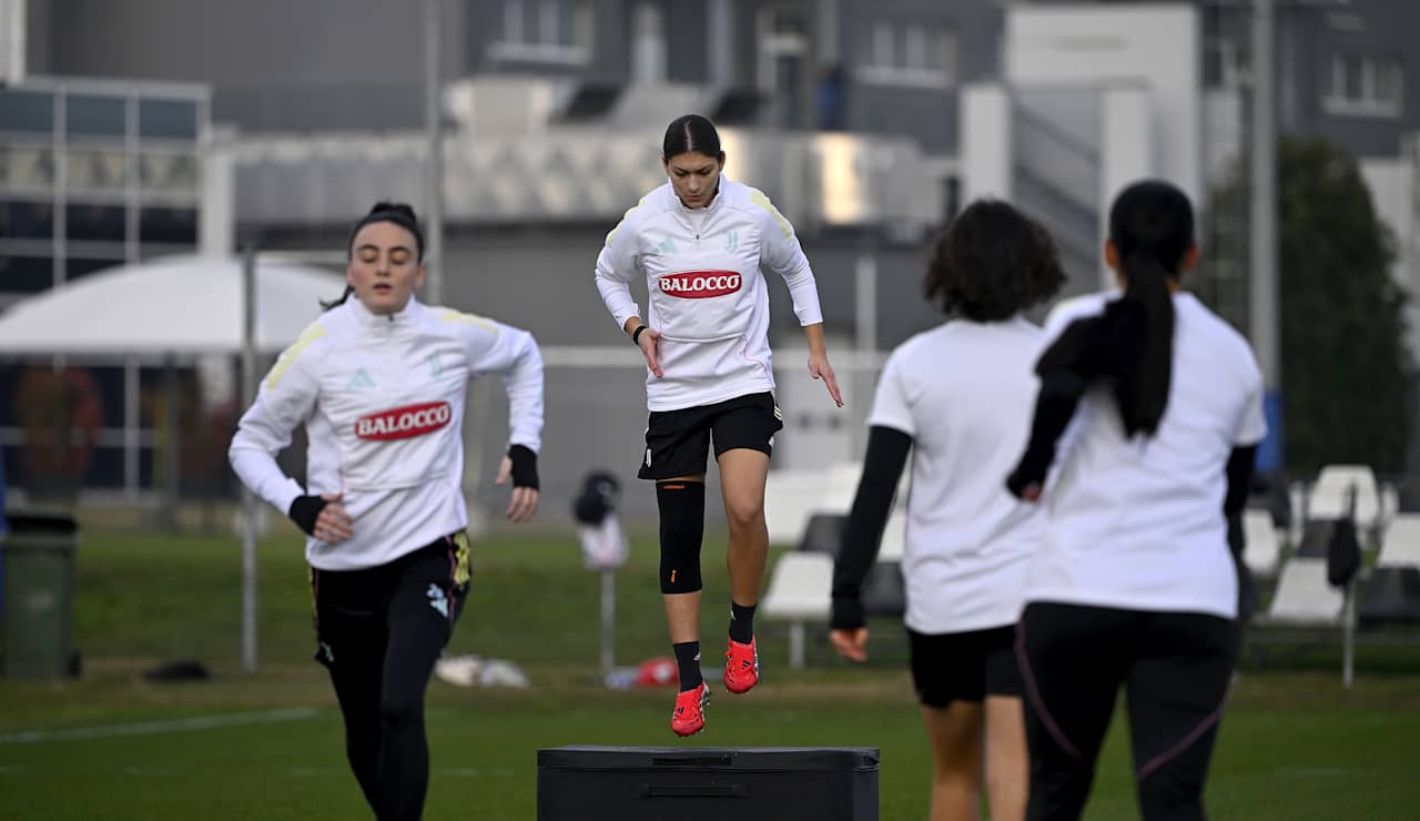 Juventus Women training 110226 14