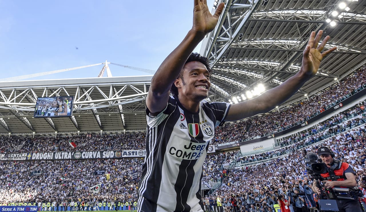 captain cuadrado