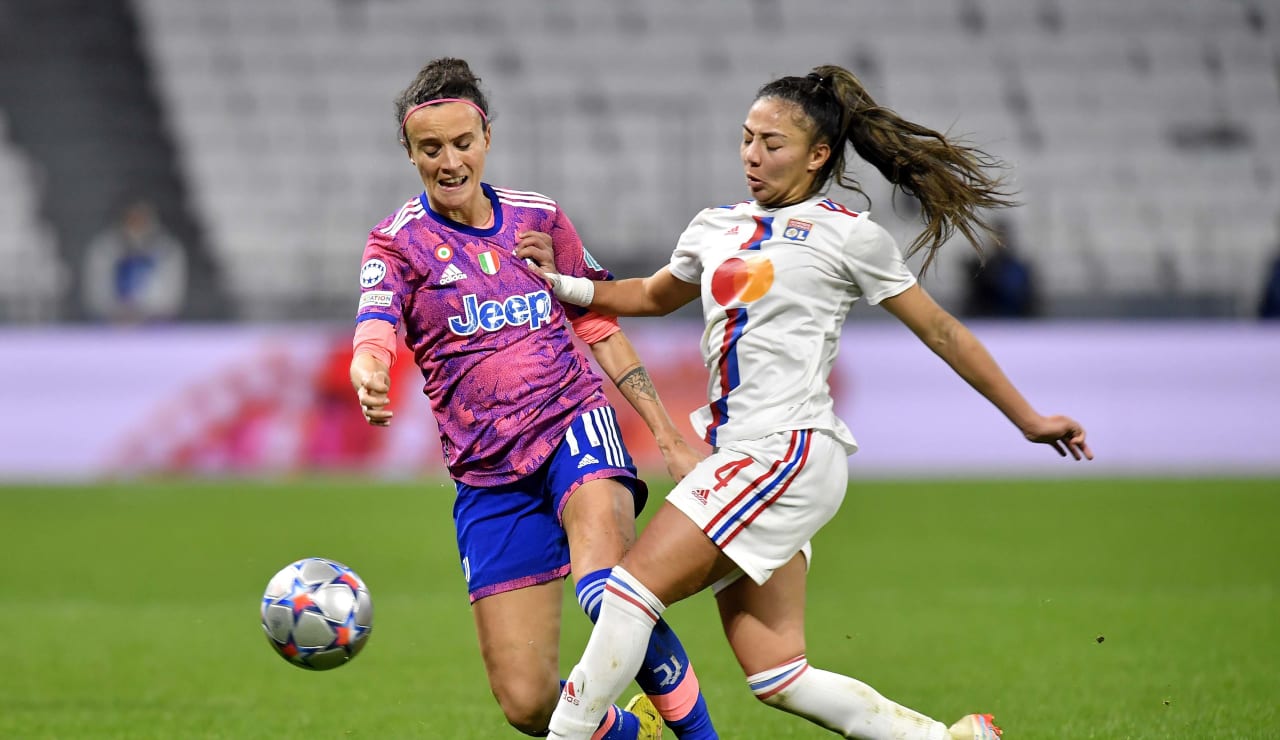 WOMEN LYON JUVENTUS 2022 11