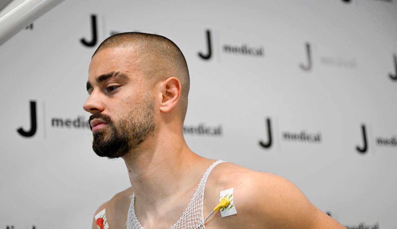 Edon Zhegrova - J|medical - 01-09-2025 - 6