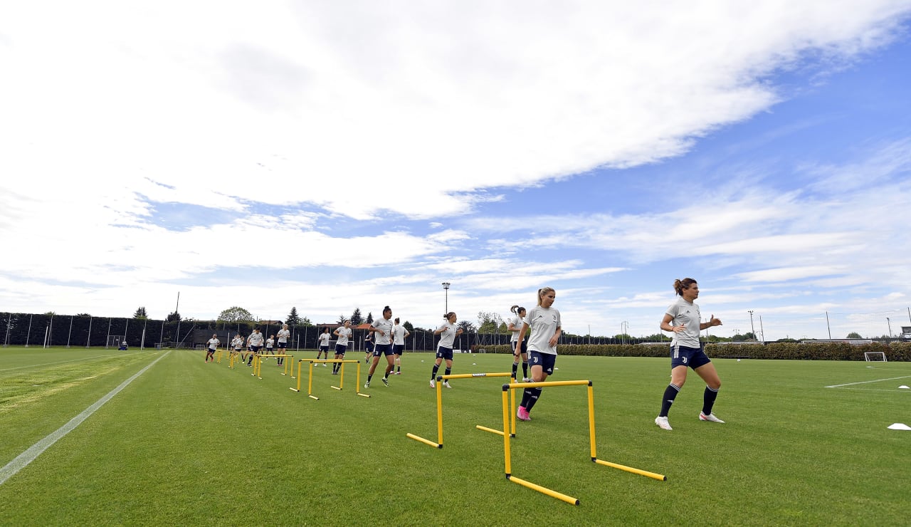 Allenamento | Women | 06.05.2021 | Foto 5