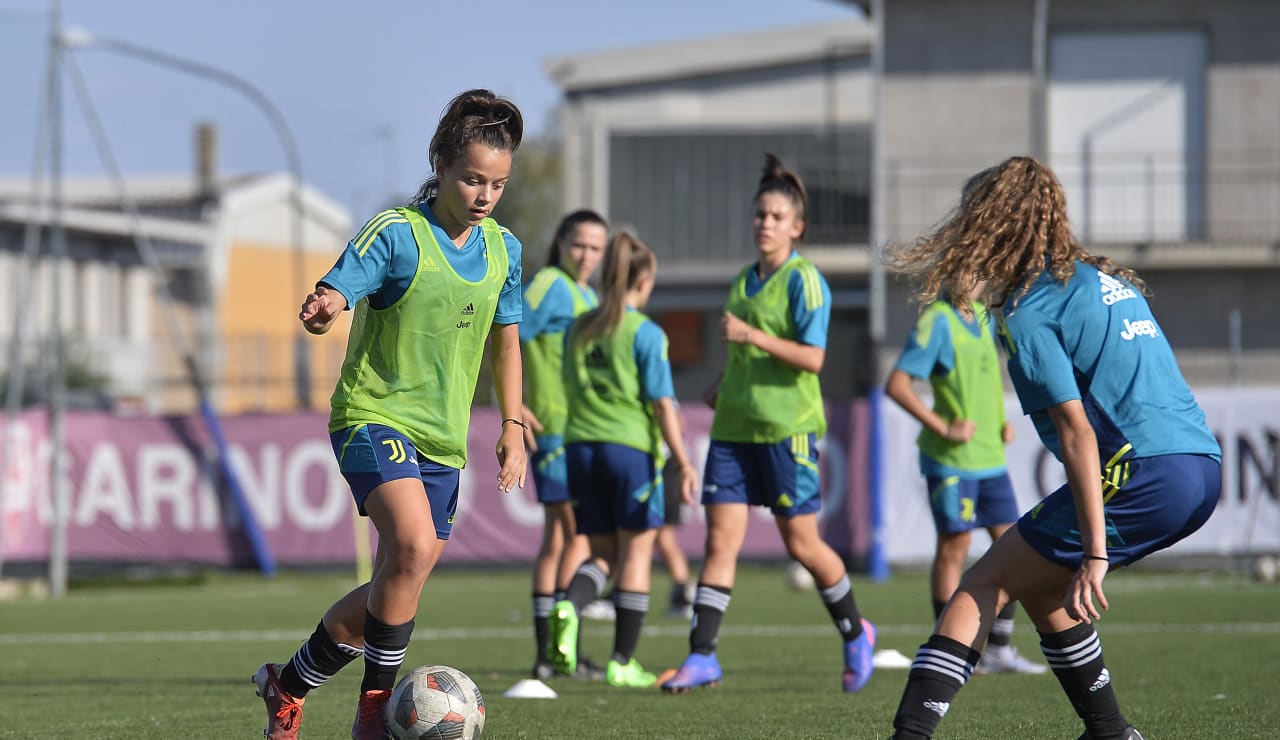 under 17 women training 26