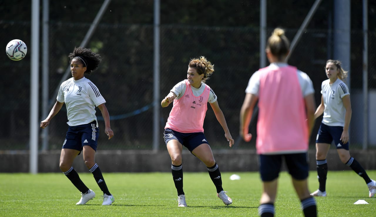 Allenamento | Women | 06.05.2021 | Foto 13