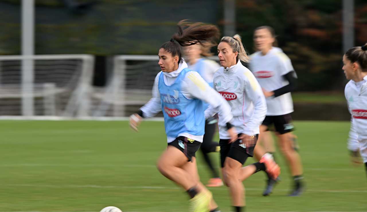 Training Women 4 12 25 12