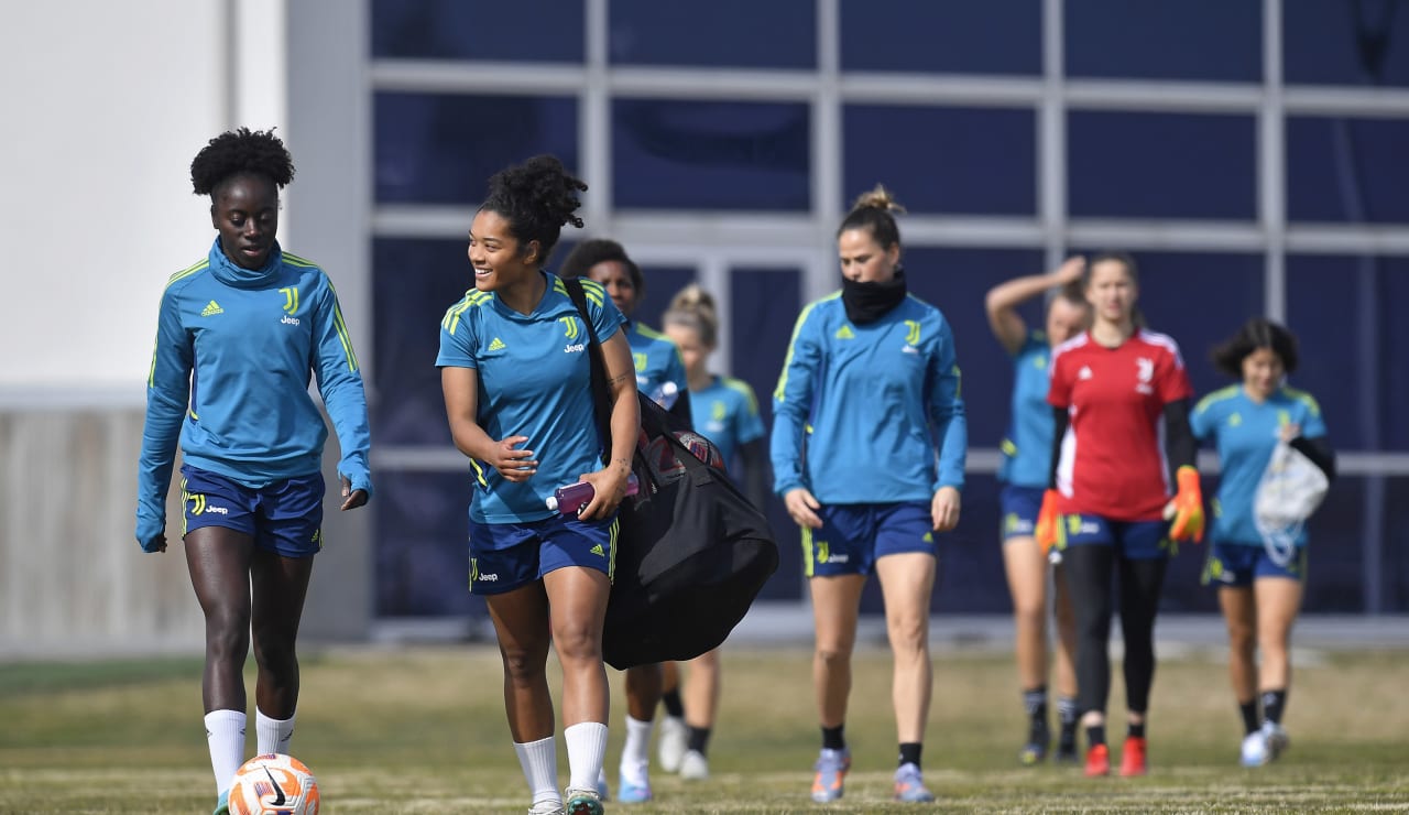 Juventus Women in allenamento a Vinovo 1