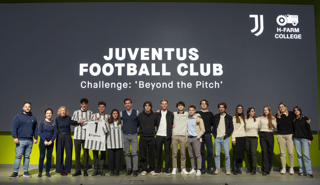 College_Juventus_Finale_tutti_1_social