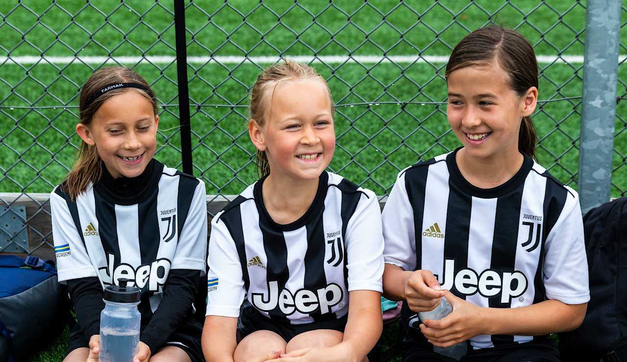 PHOTO HORIZONTAL_5 (GIRLS)