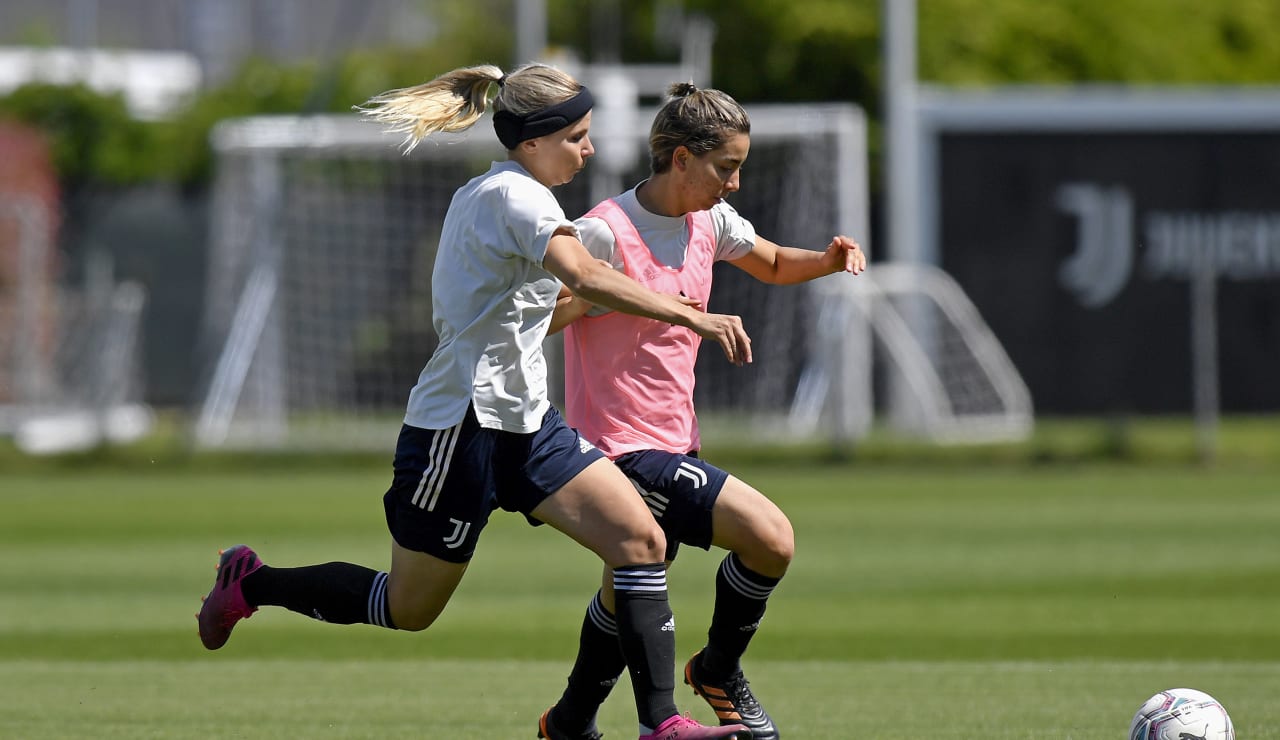 Allenamento | Women | 06.05.2021 | Foto 23