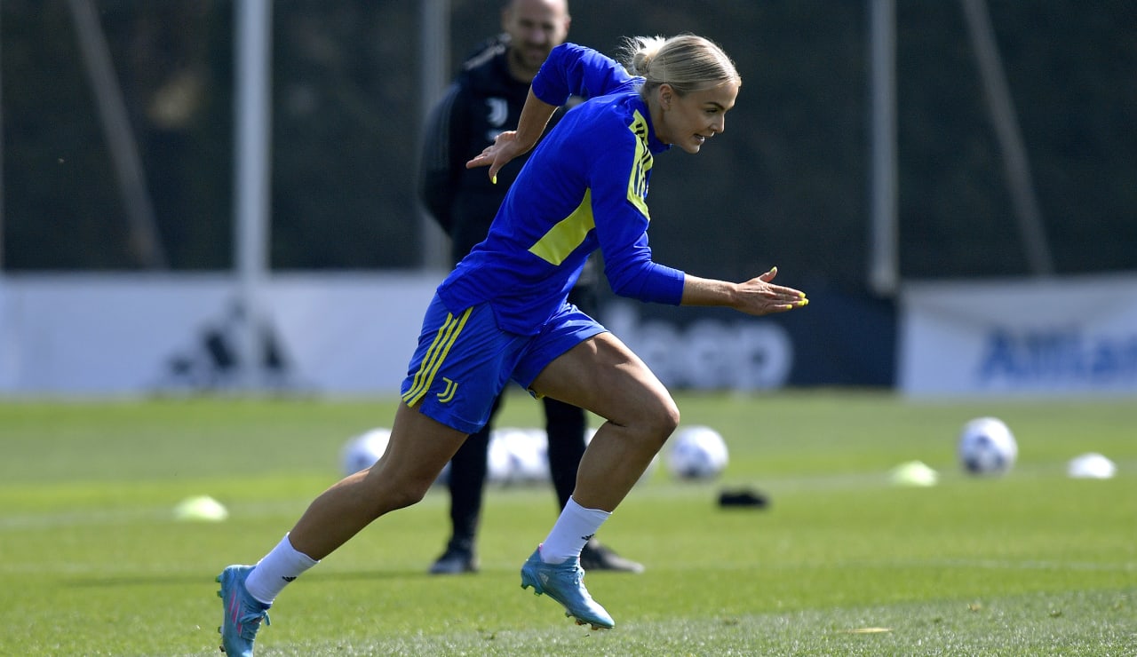 Women training pre Lyon6