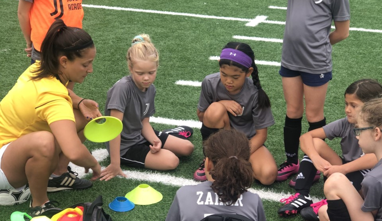 Monica U10G huddle