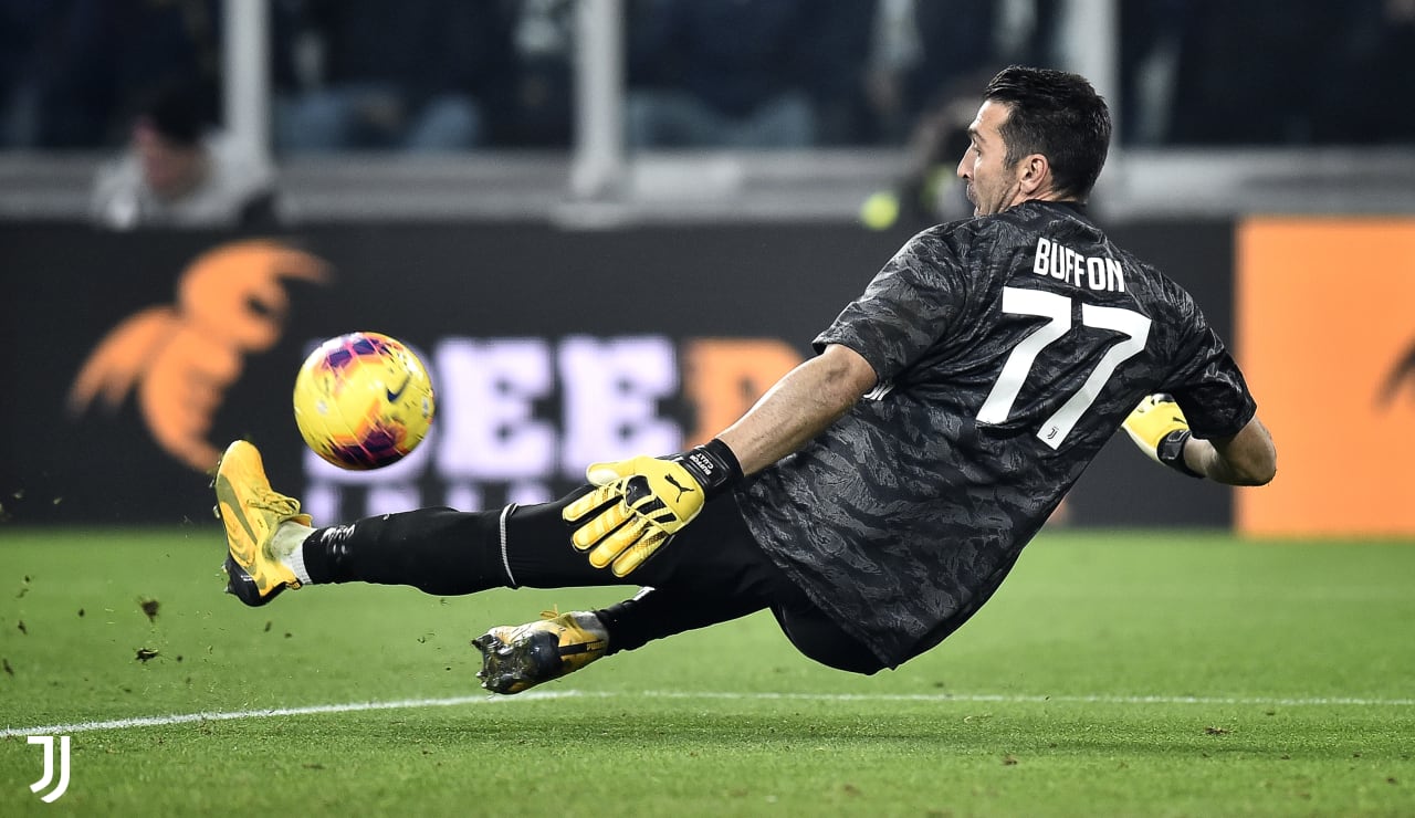 Buffon extends through to 2021! - Juventus.com