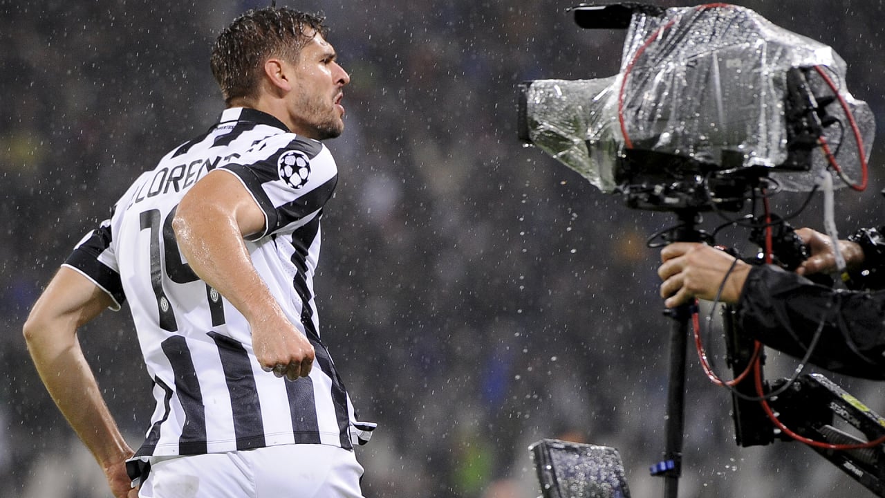 Juventus 3 2 Olympiacos Video Juventus