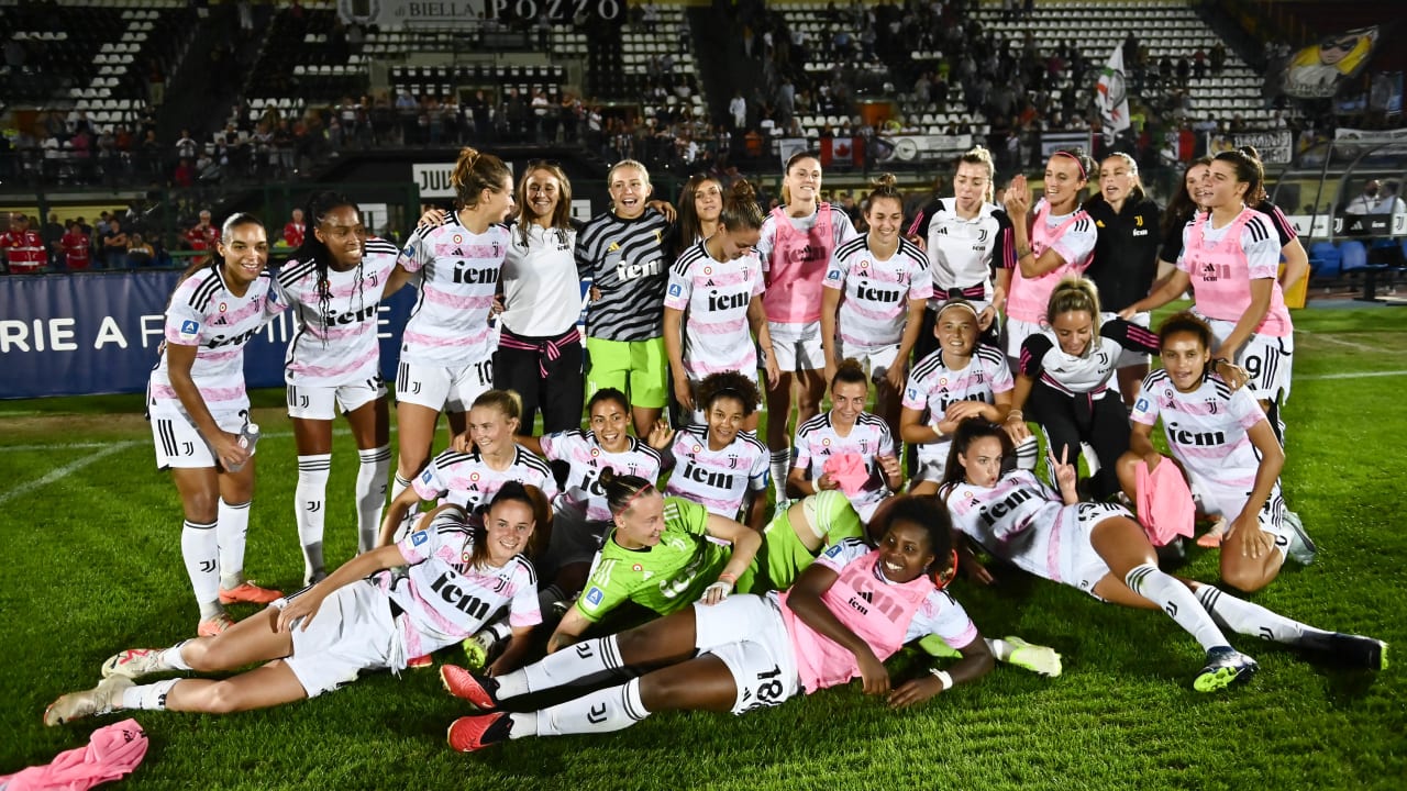 Libretto Juventus Club Biella – Saison 1975/76 (État D’Usage, Bonnes Conditions)