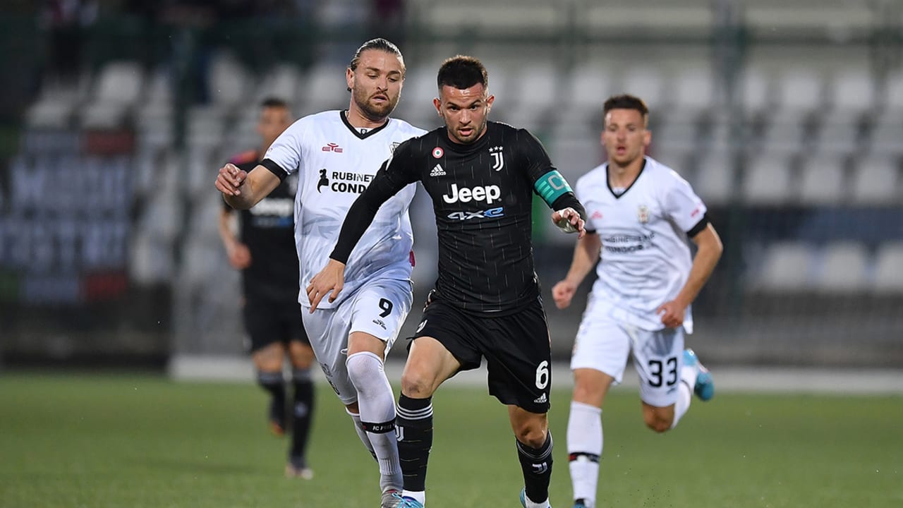 Pro Vercelli x Juventus U23 04/10/2023 na Coppa Italia da Série C 2023/24, Futebol