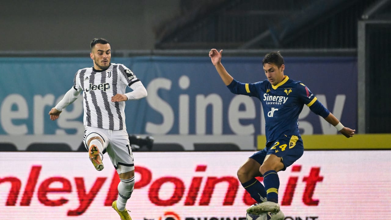 cronaca hellas verona football club - juventus football club