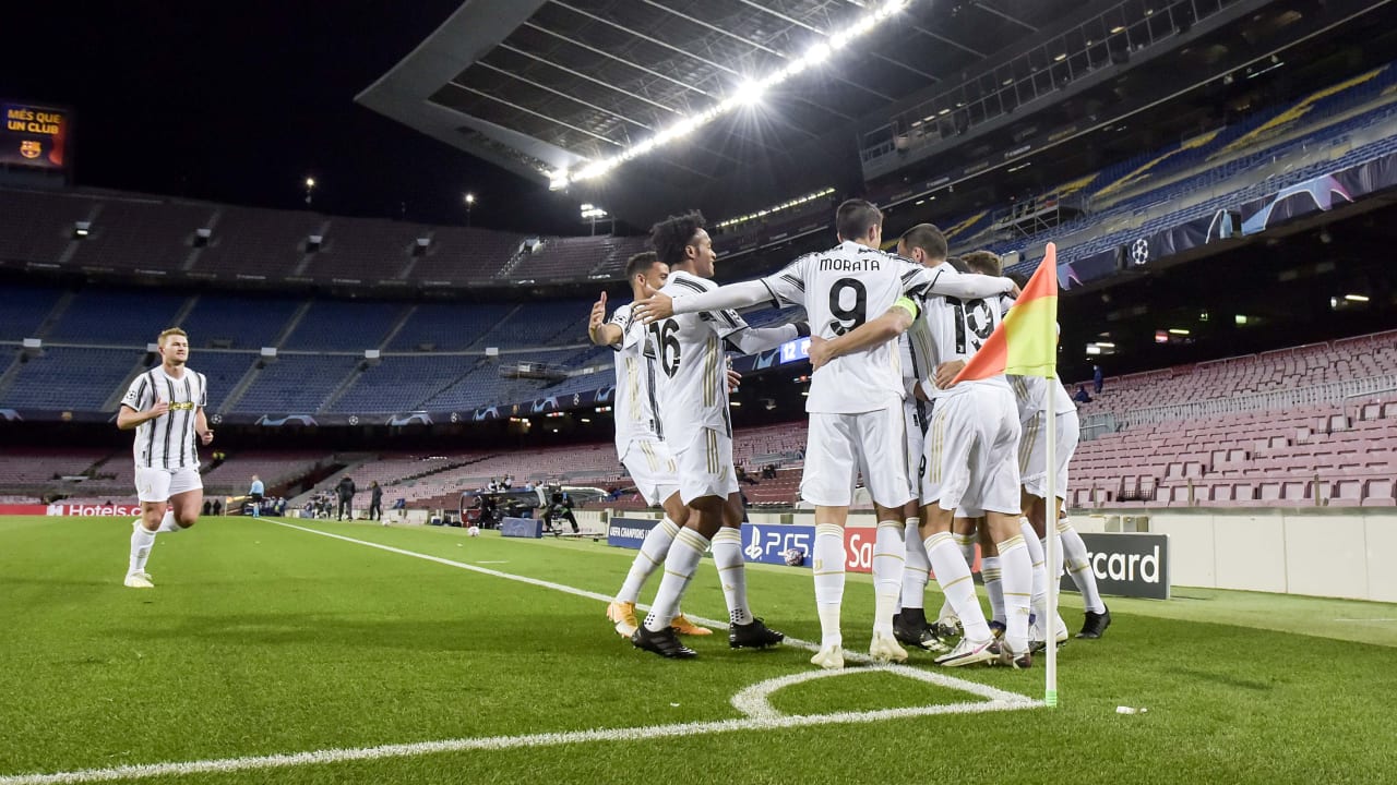 Incredible Juve Finish Top With Stunning 3 0 Win At Barcelona Juventus