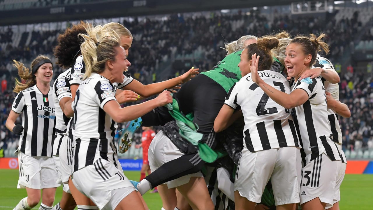 Lyon juventus women Clearance