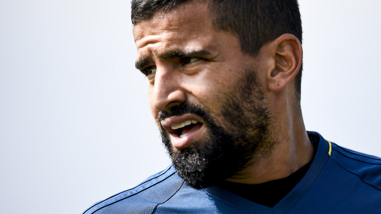 Juventus confirm transfer of Tomas Rincon Juventus