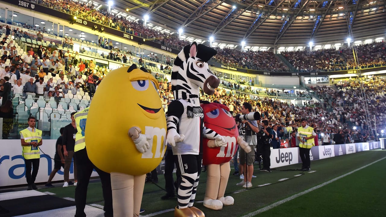 A great show with m&m's! Juventus