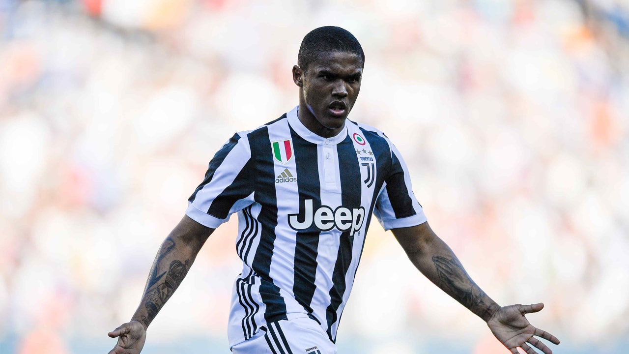 Juve make Douglas Costa deal permanent - Juventus