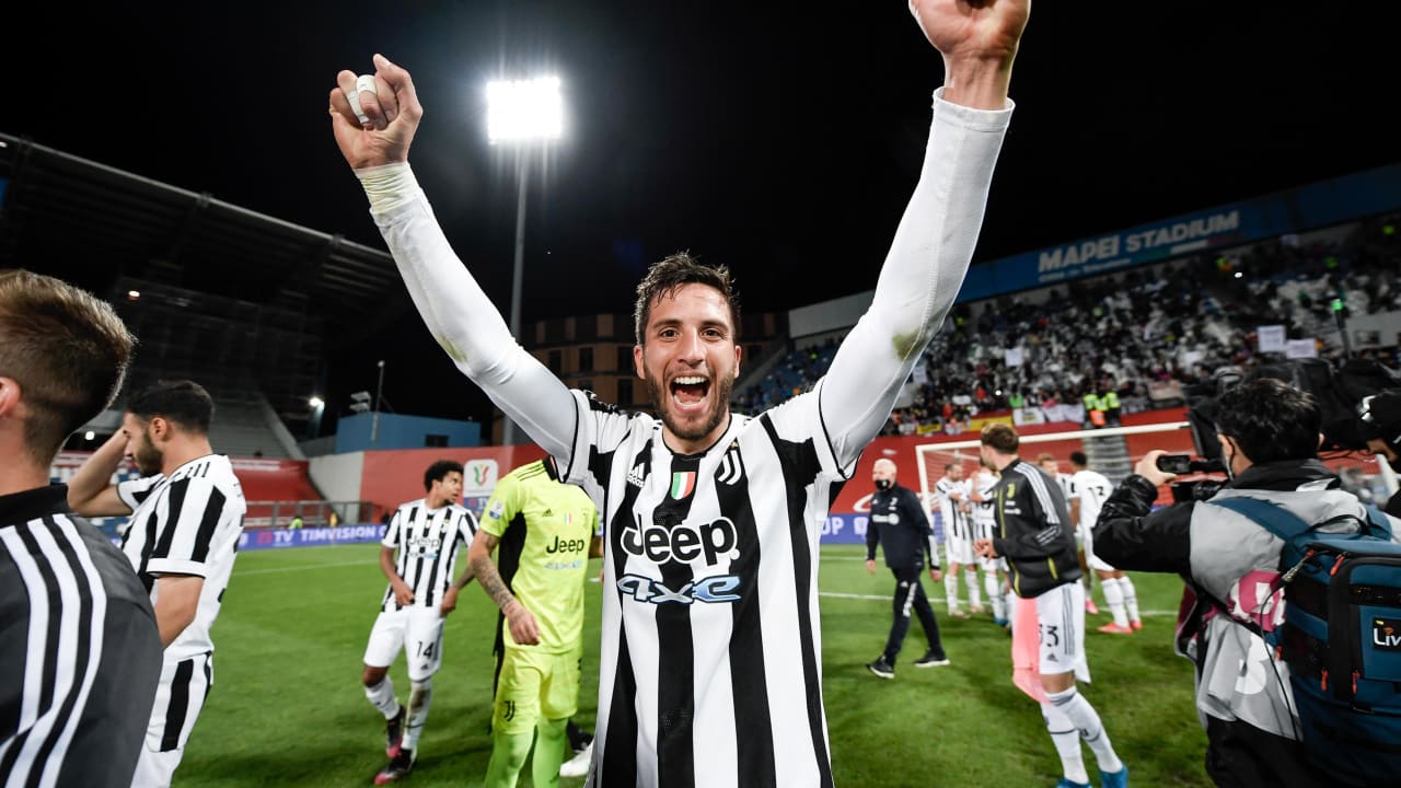 bentancur saluto16