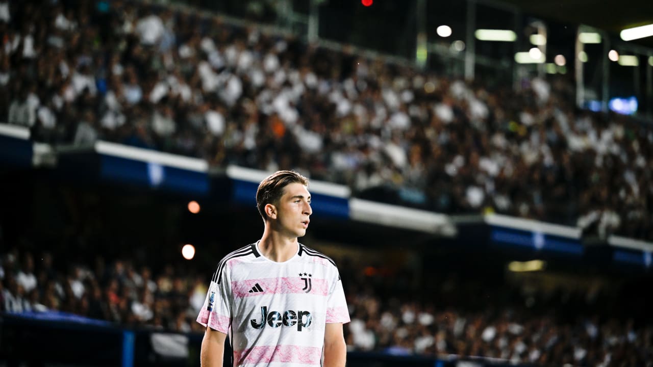 Fabio Miretti in campo a Empoli