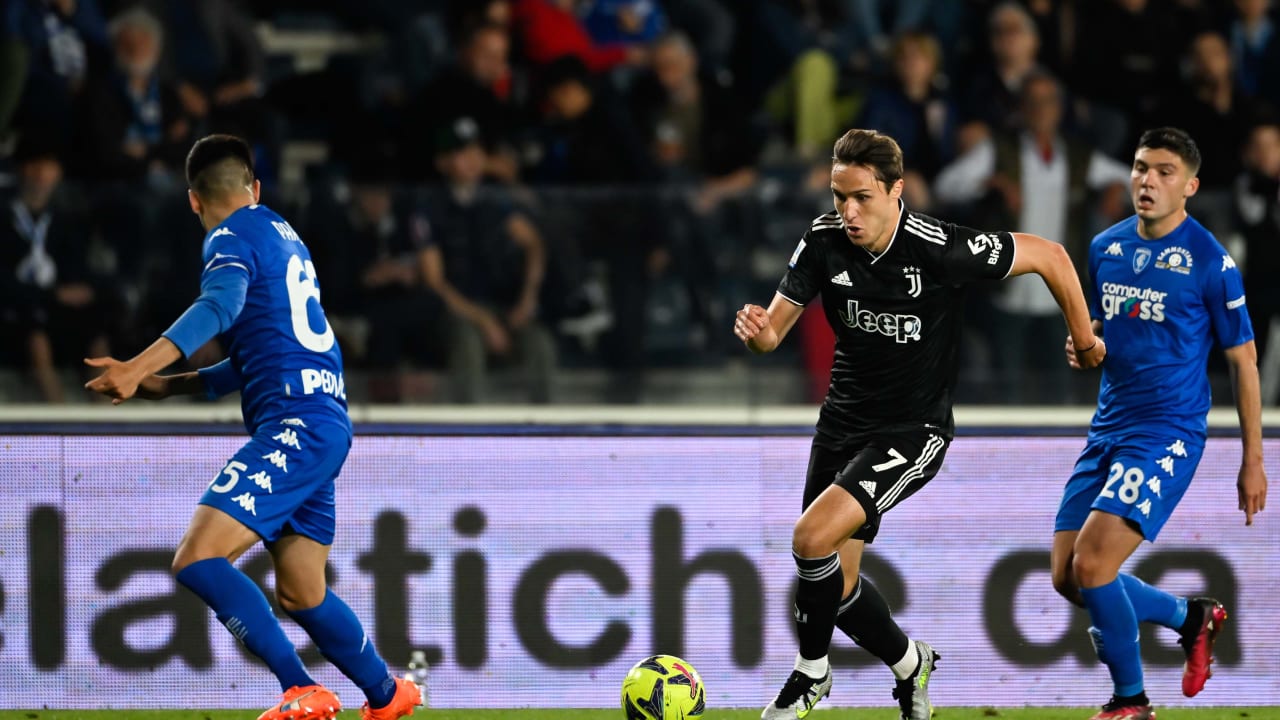 Federico Chiesa in azione durante Empoli-Juventus