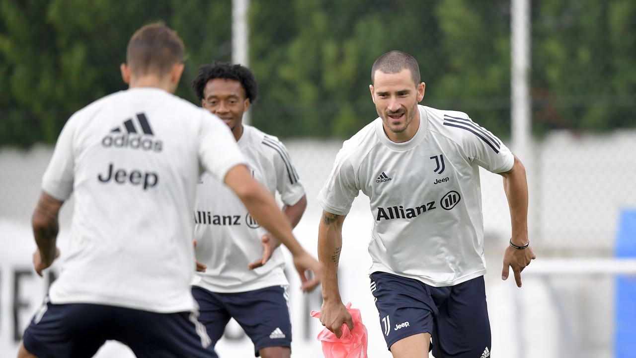 تمرینات تاکتیکی ادامه دارد