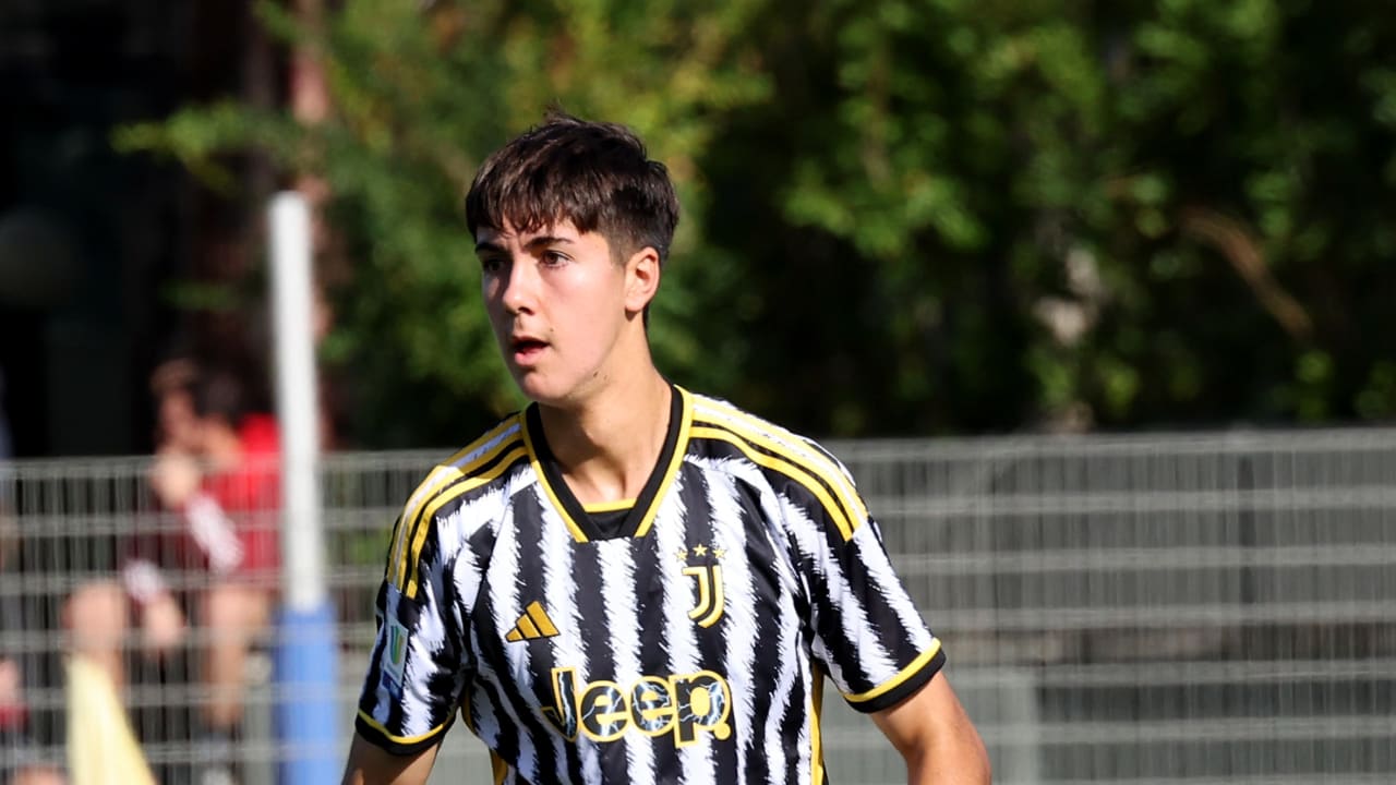 Javier Gil Puche in azione durante Roma Primavera-Juventus Primavera