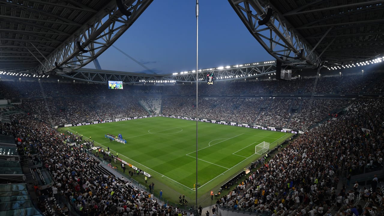 The Show At The Allianz Stadium Just Gets Bigger And Better Juventus