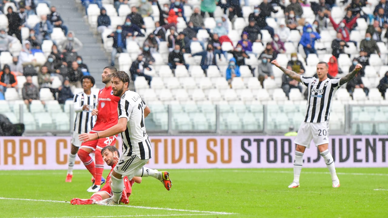 Juve Samp Locatelli