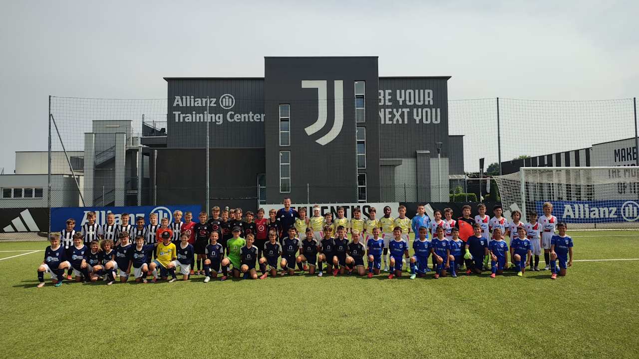 Foto squadre 14-06-25 con Giovinco