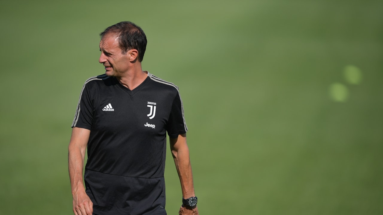 allegri260701.jpg