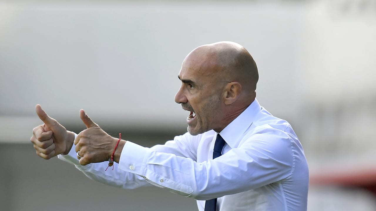 Paolo Montero durante il match di UEFA Youth League a Lisbona tra Benfica e Juventus