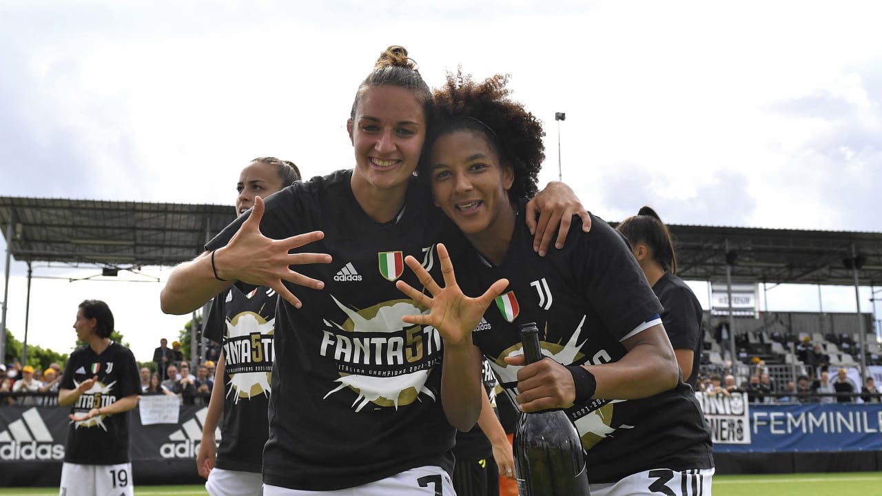 women celebrations19