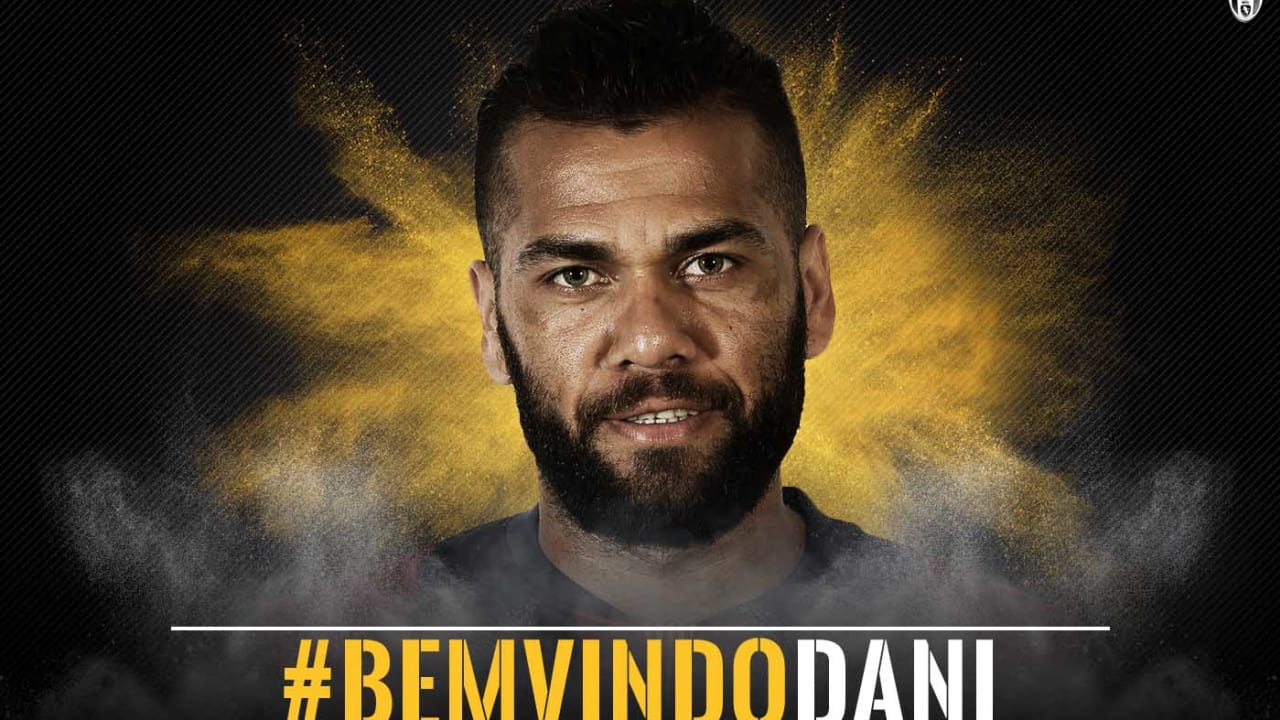 DANI ALVES CARD.jpg