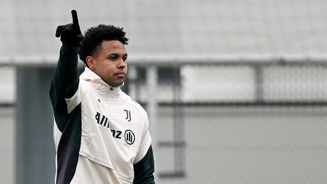 mckennie-training-2411